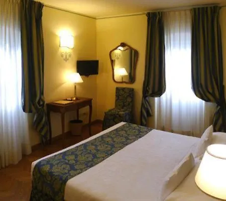 Hotel La Vittoria Boutique Garda (Verona)