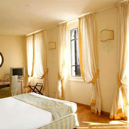La Vittoria Boutique Hotel 4*