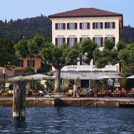 La Vittoria Boutique